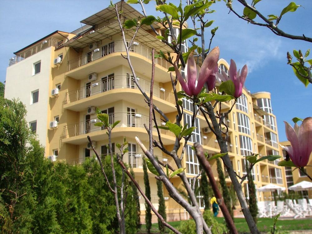 Joya Park 4* Golden Sands