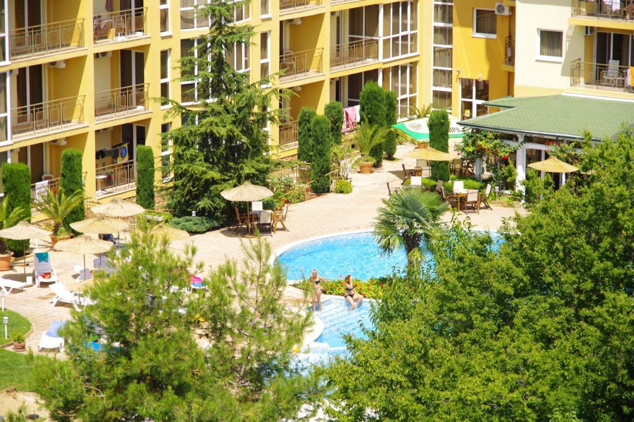 Joya Park 4*