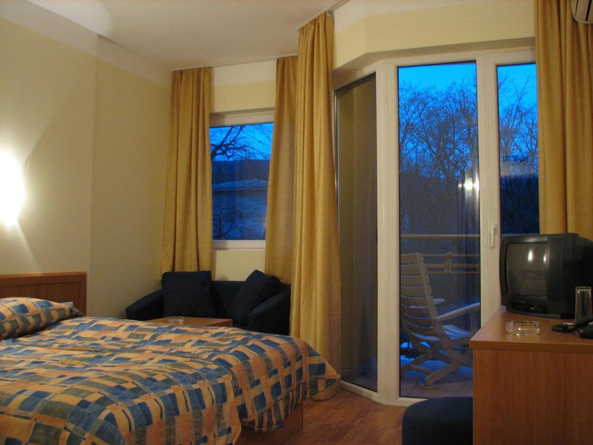 Hotel Joya Park 4*
