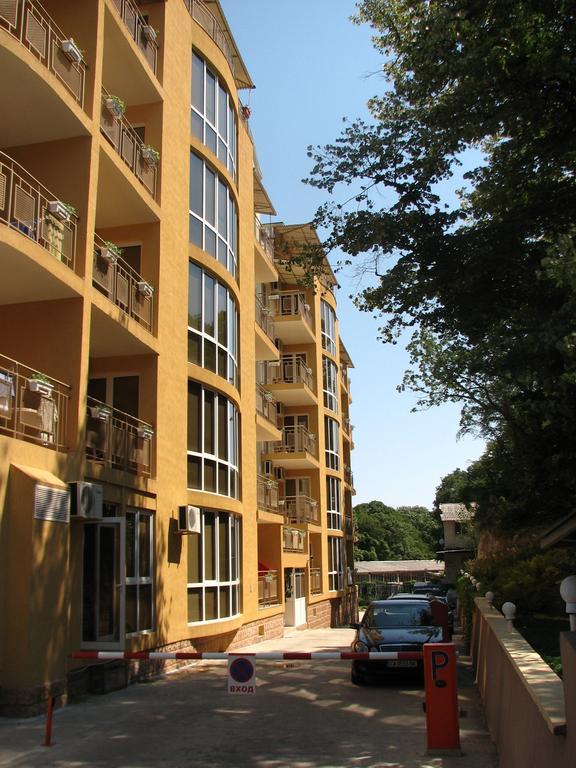 Joya Park Golden Sands